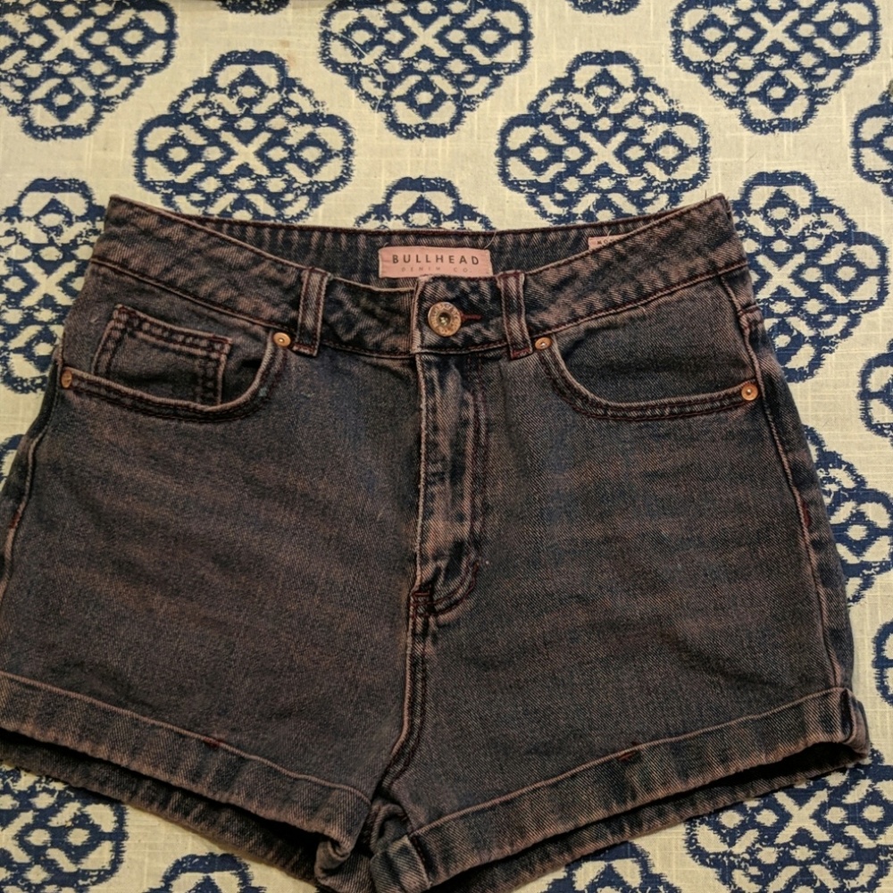 Bullhead denim company shorts